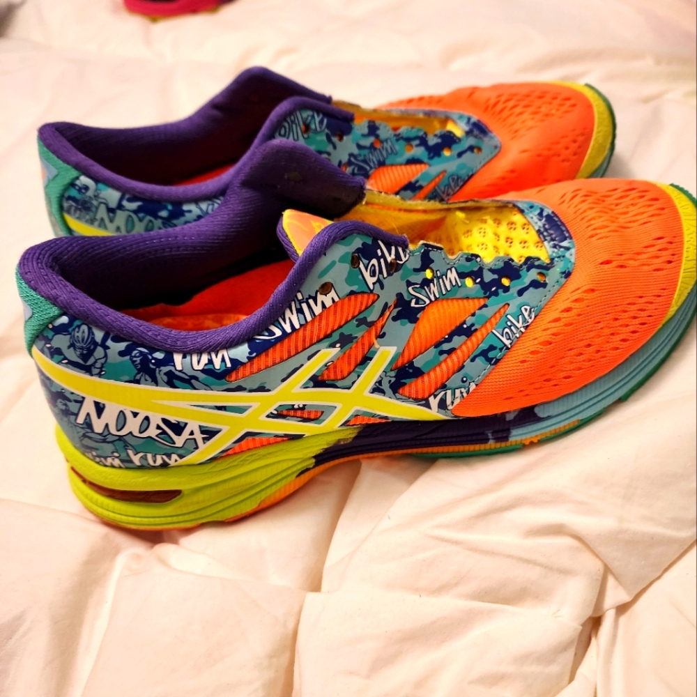 Asics women's tennis shoes